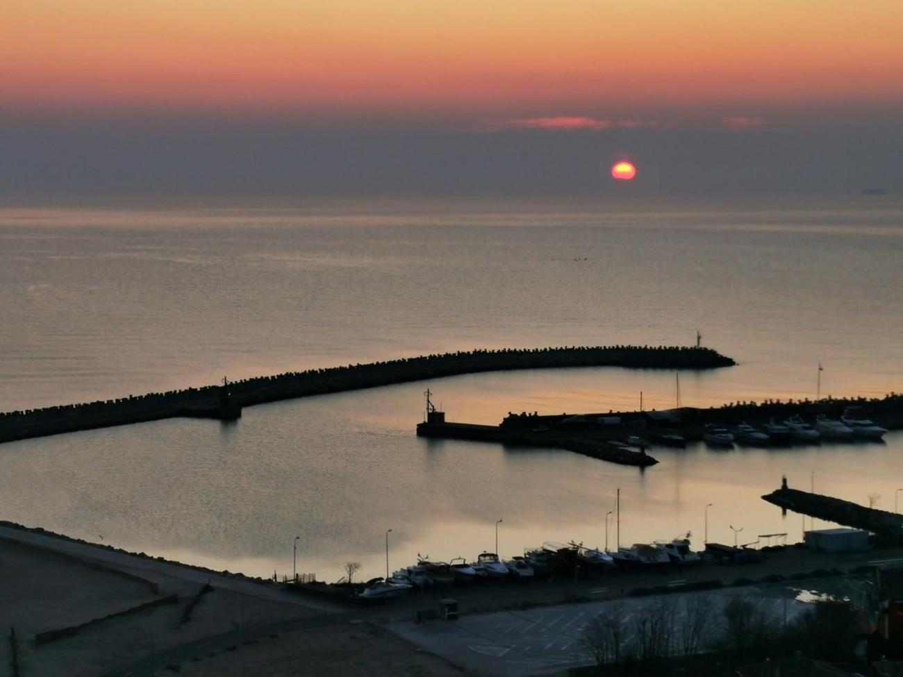 Seaview Residence Constanta Luaran gambar